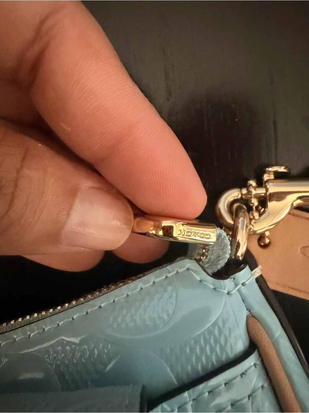 Coach Ashton Mini Bag in Light Blue Leather Crossbody. - Picture 4 of 13